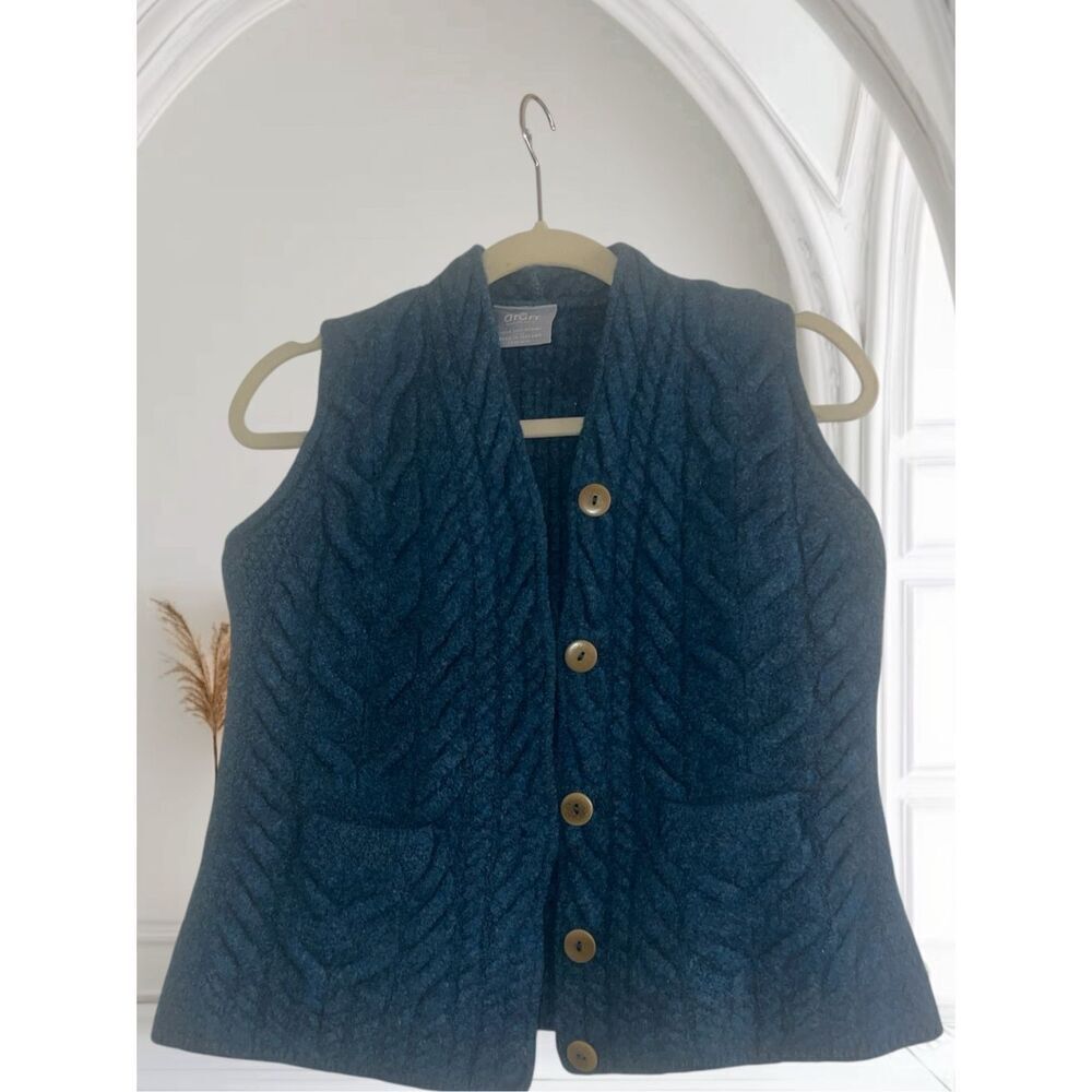 ✨Aran Woollen Mills Sweater Teal Sz Medium Vest✨